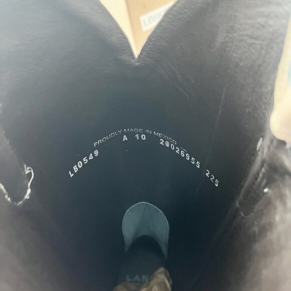 Stylish Cream and Blue Heeled Boots - Picture 10 of 12